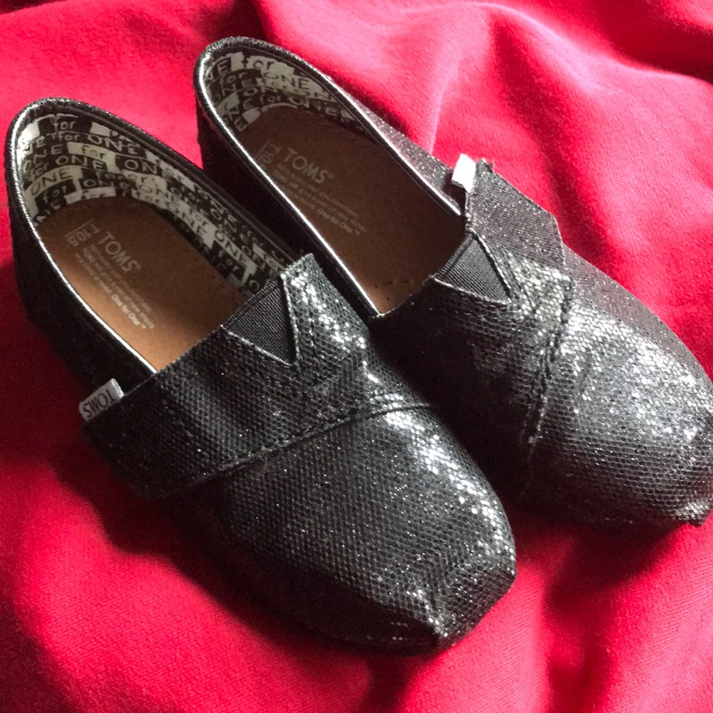 Toms toddler 10.5